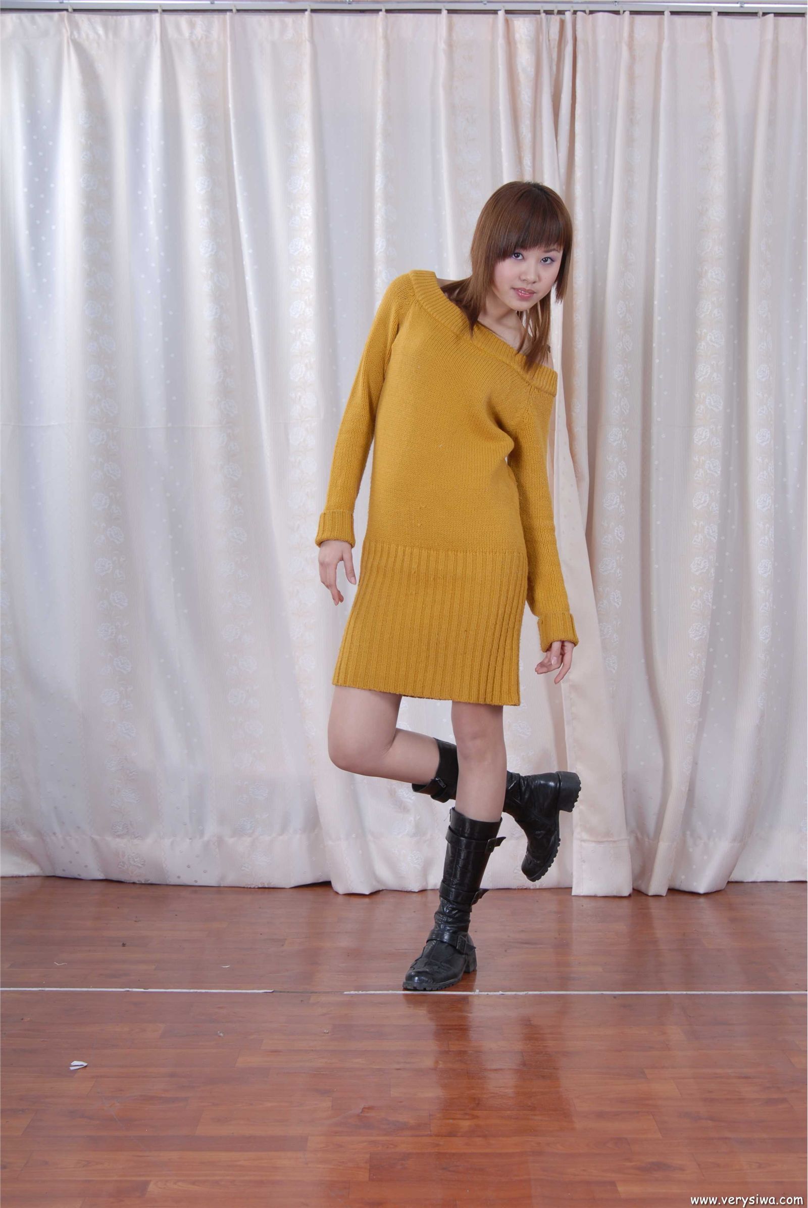 [中高艺]P063(Drly) 2 美丝诱惑套图